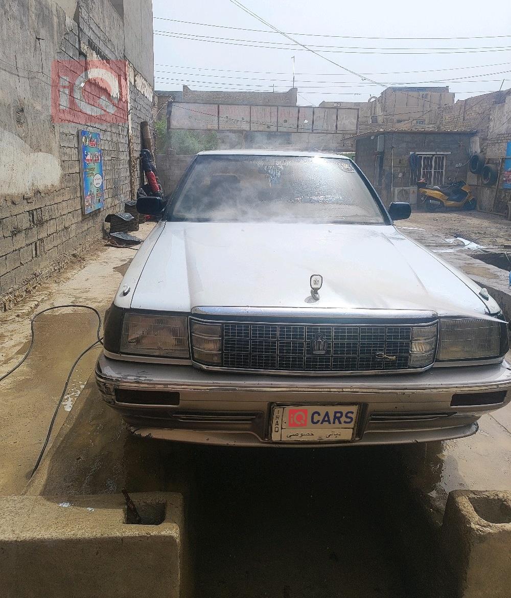 تويوتا كراون